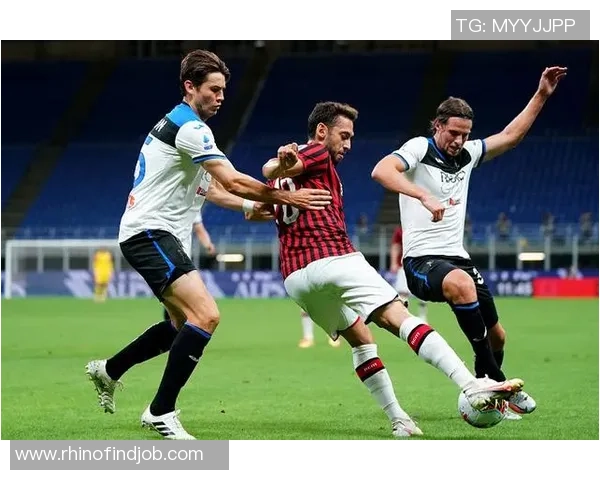 圣西罗的金色拥抱:阳光下的意甲,温暖人心的足球诗篇 圣西罗的金色拥抱:阳光下的意甲,温暖人心的足球诗篇