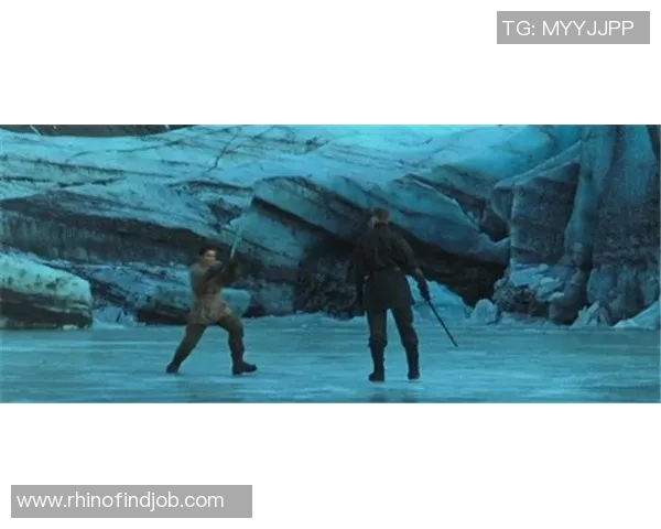 破碎的白色铠甲:在止痛药中起舞,却在繁华夏日中坠落 破碎的白色铠甲:在止痛药中起舞,却在繁华夏日中坠落